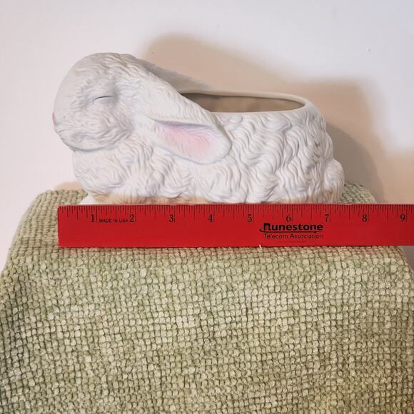 Vintage 1987 FTDA Taiwan White Bunny Rabbit Planter Figurine Easter Cottagecore - Picture 2 of 9